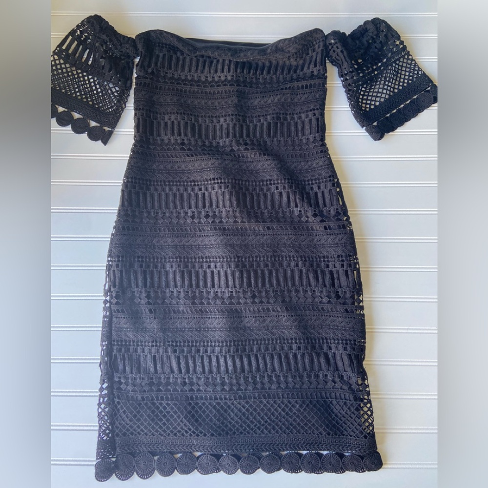 LEITH off the Shoukder Lace appliqués Dress